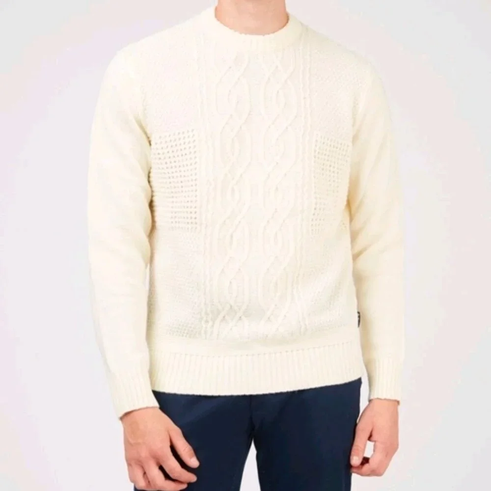 Ben Sherman Cable Knit Ivory Crew Neck Men's Sweater Size Medium